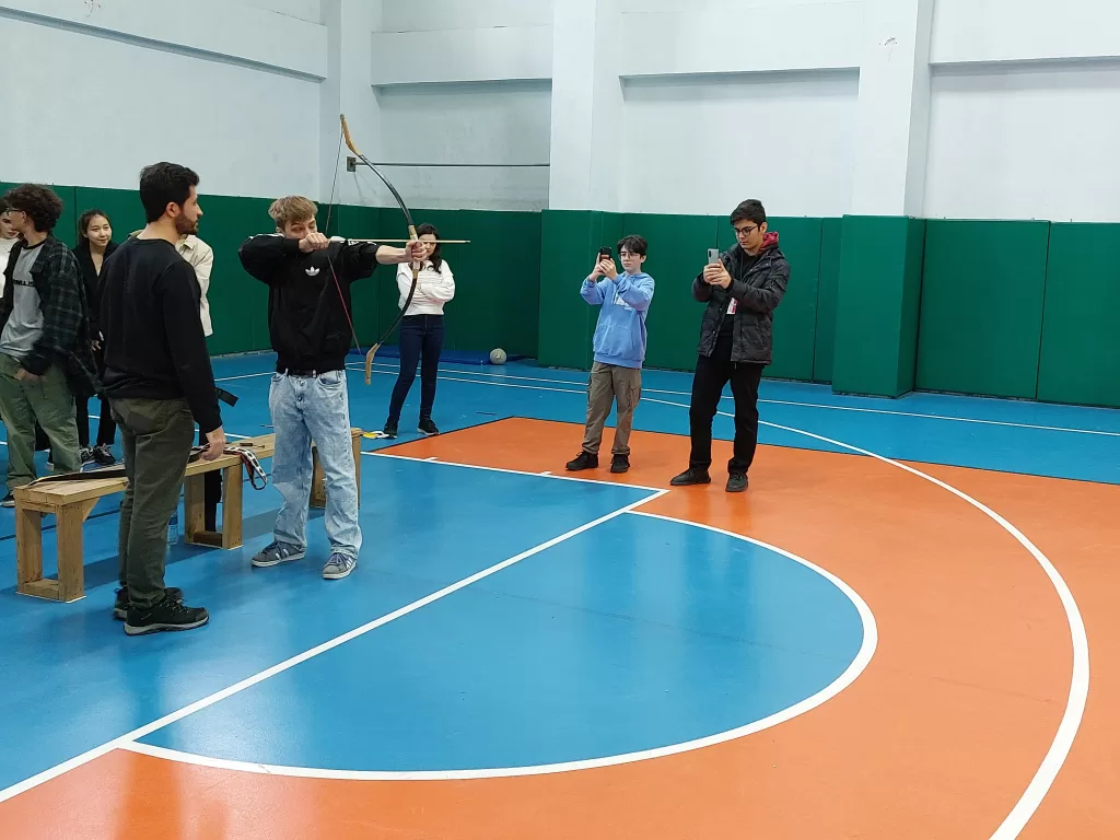 STEM-and-STEAM activity during a teacher training course.